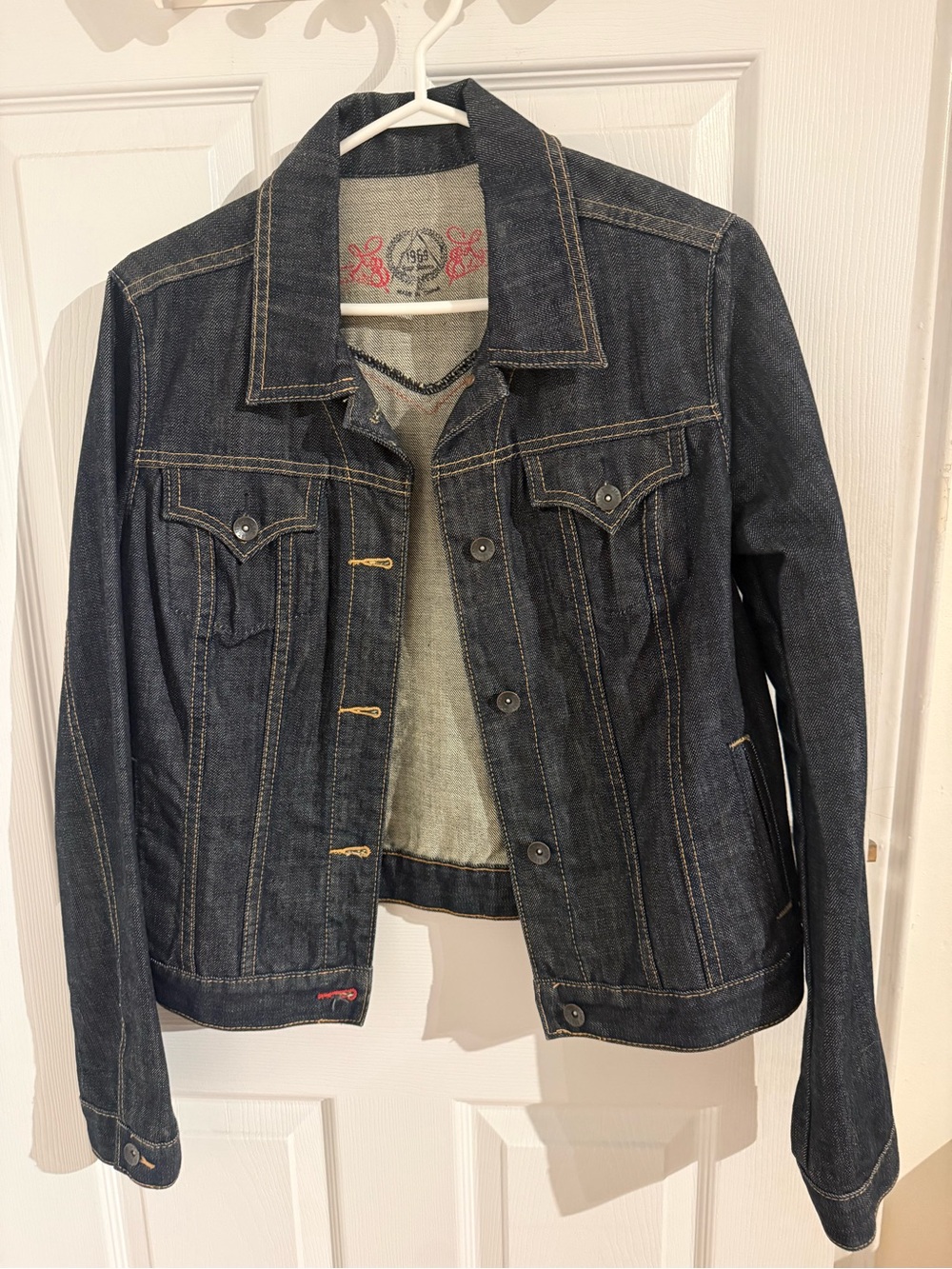 Limited edition Gap Women’s Dark Blue Denim Jacket - Size M- barely worn